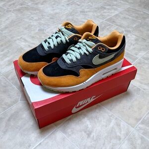 🆕 Auth Men’s Nike Air Max One PRM Ugly Duckling Sneakers in Mint Orange Black